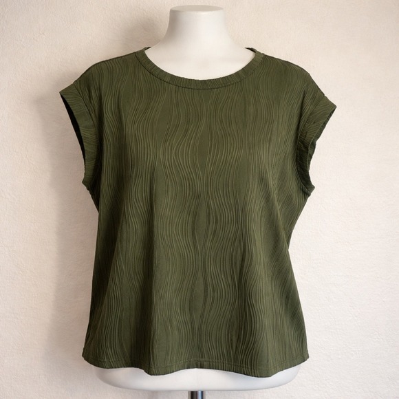 PrettyGarden Tops - PrettyGarden Olive Green Wavy Pleated Cap Sleeve Top XXL Crew Neck Blouse
